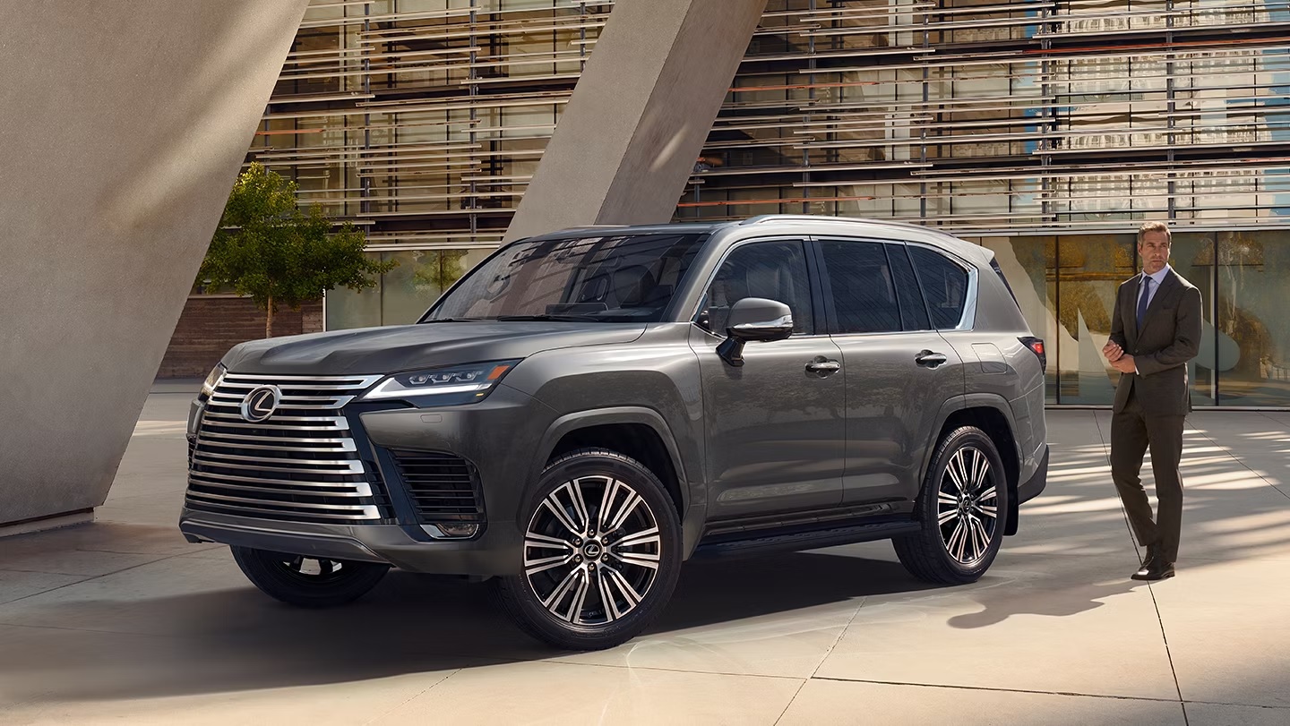 2024 Lexus LX 600 Lease near Alexandria, VA