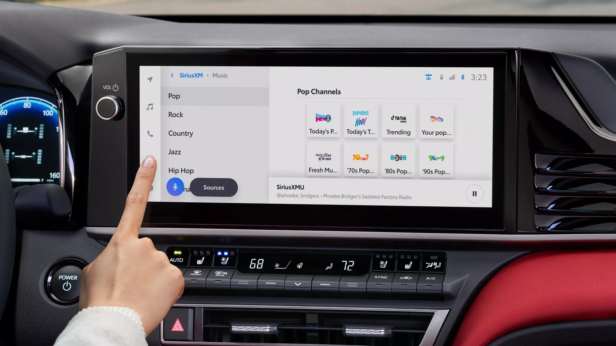 2025 Camry Touchscreen