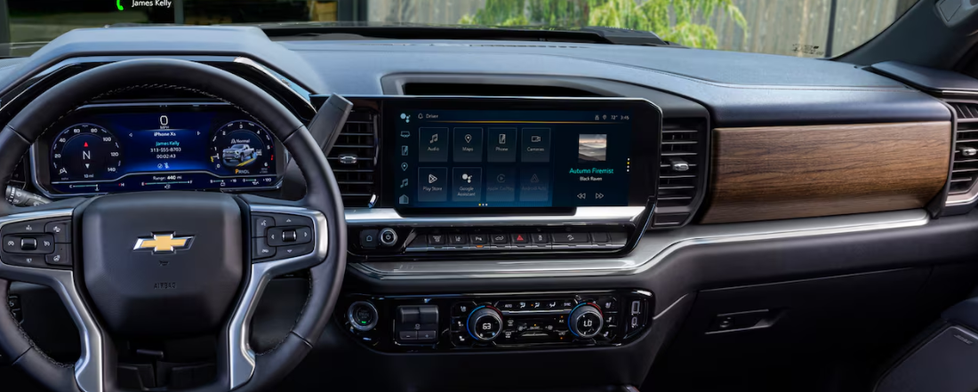 El interior del Chevrolet Silverado 2500HD 2025 pone mucha atención en la funcionalidad y te ofrece modernas tecnologías que ponen todo lo que necesitas a tu alcance.