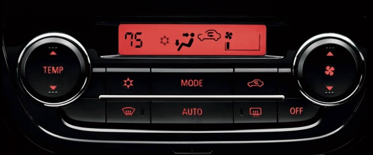 2024 Mitsubishi Mirage Climate Controls