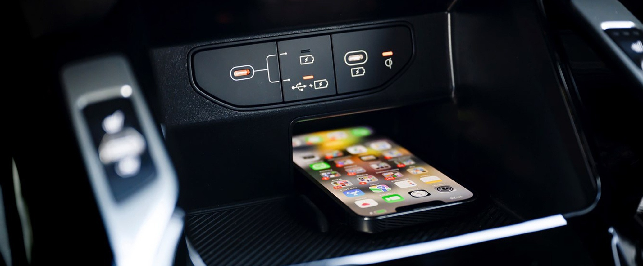 2025 Kia Sorento Wireless Charger