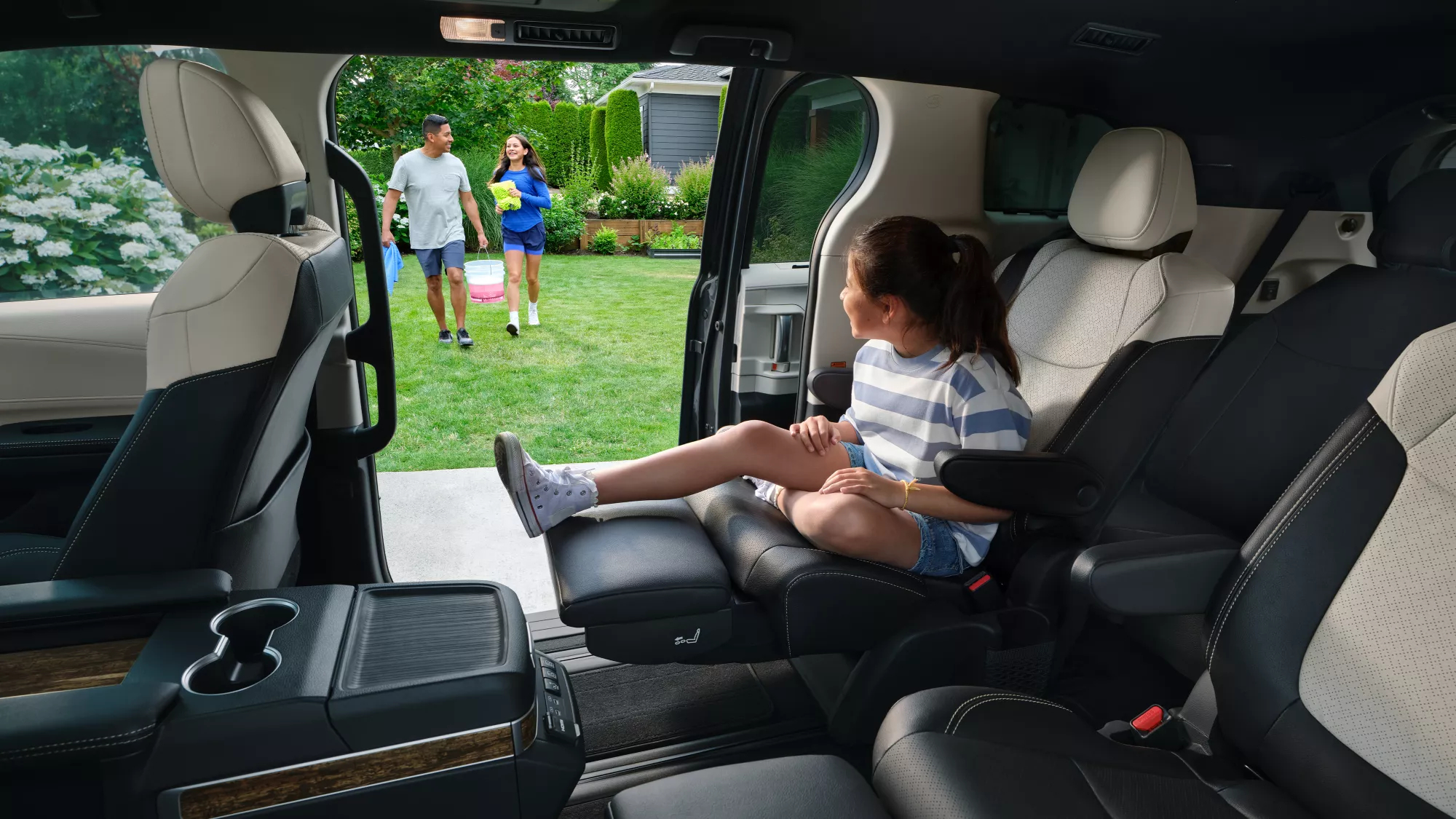 2025 Toyota Sienna Rear Seats