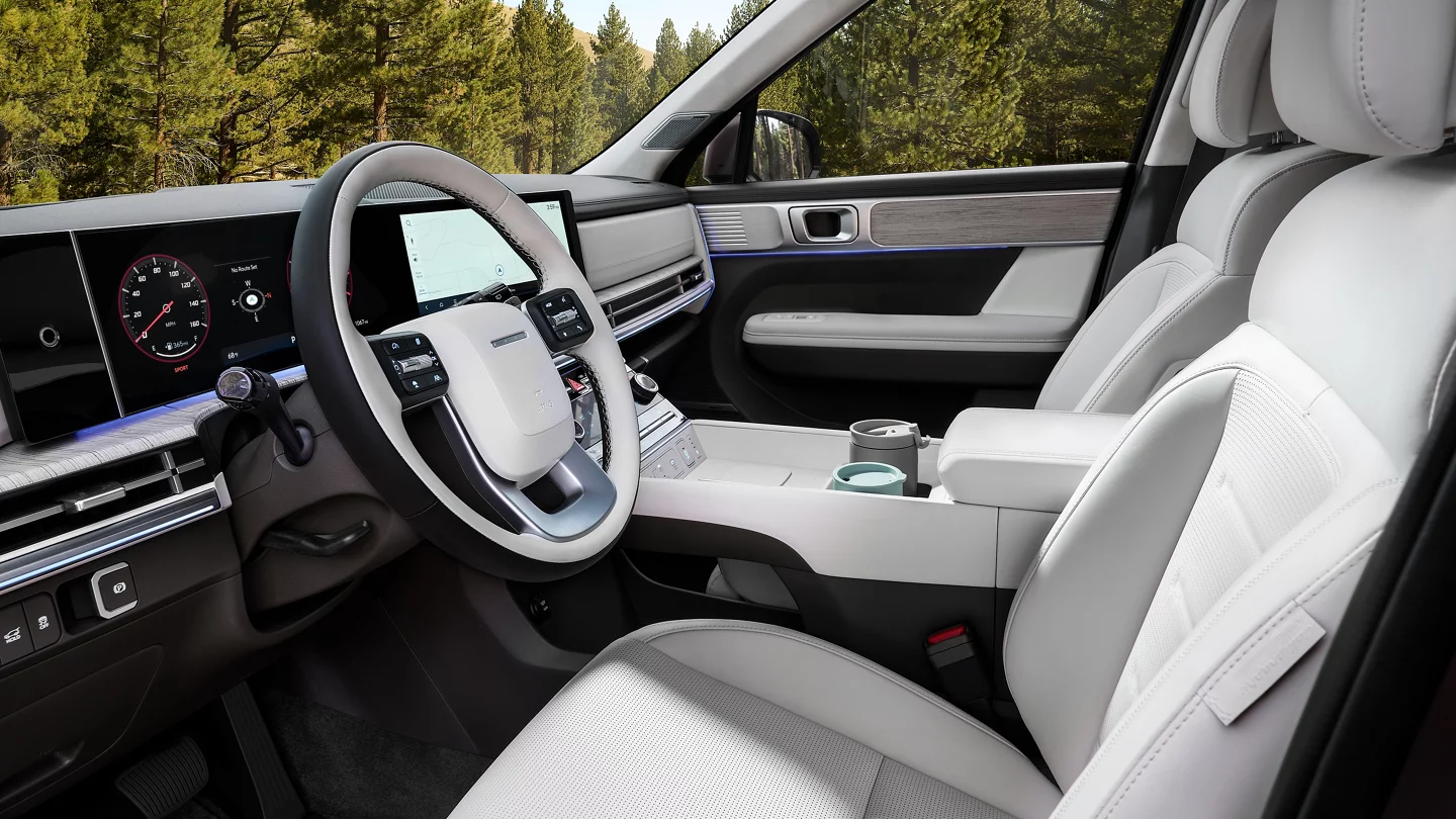 2025 Hyundai SANTA FE Cockpit