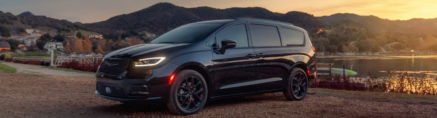 2025 Chrysler Pacifica for Sale near Greenfield, IN