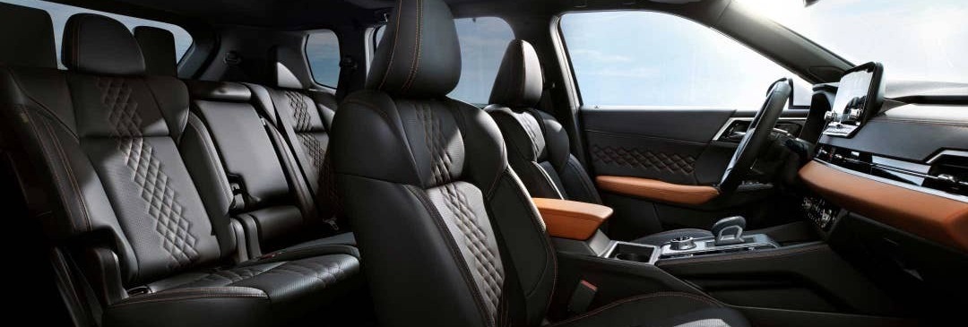 2025 Mitsubishi Outlander PHEV Seats