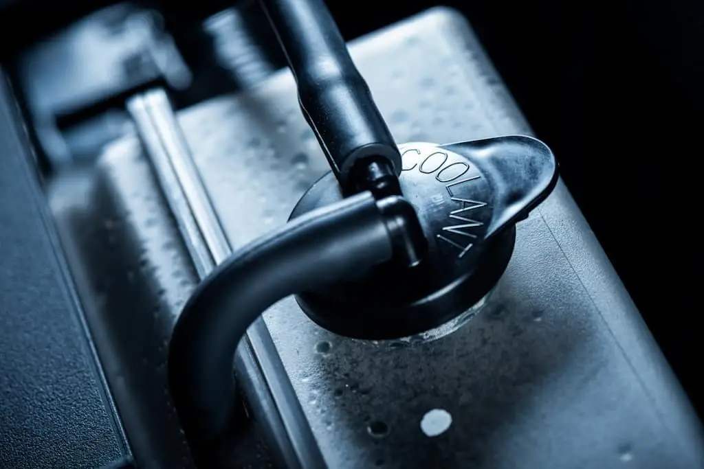 can you put water in your radiator, can i put water in my radiator, how to add antifreeze to car, wh…