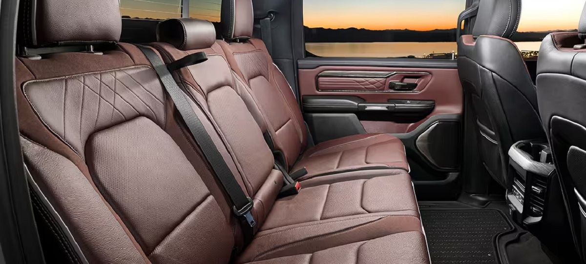 2025 Ram 1500 Interior