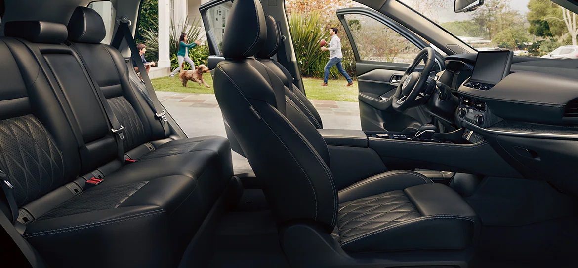 2024 Nissan Rogue Seating