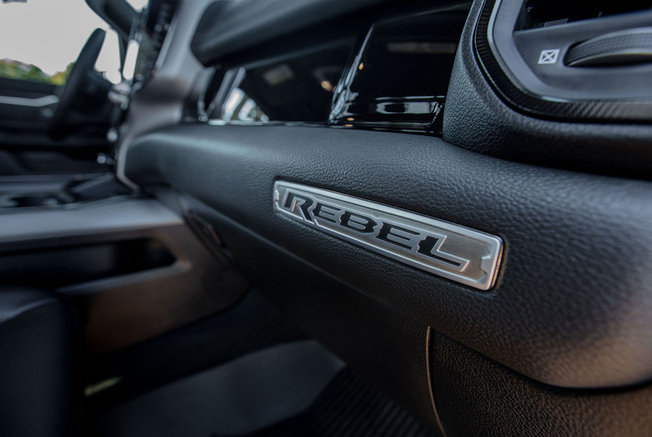 2025 Ram 1500 Badging