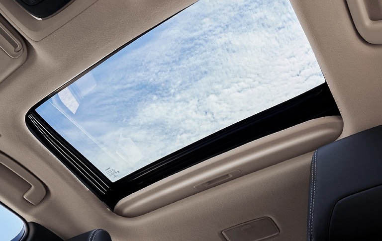 2025 Toyota Corolla Moonroof