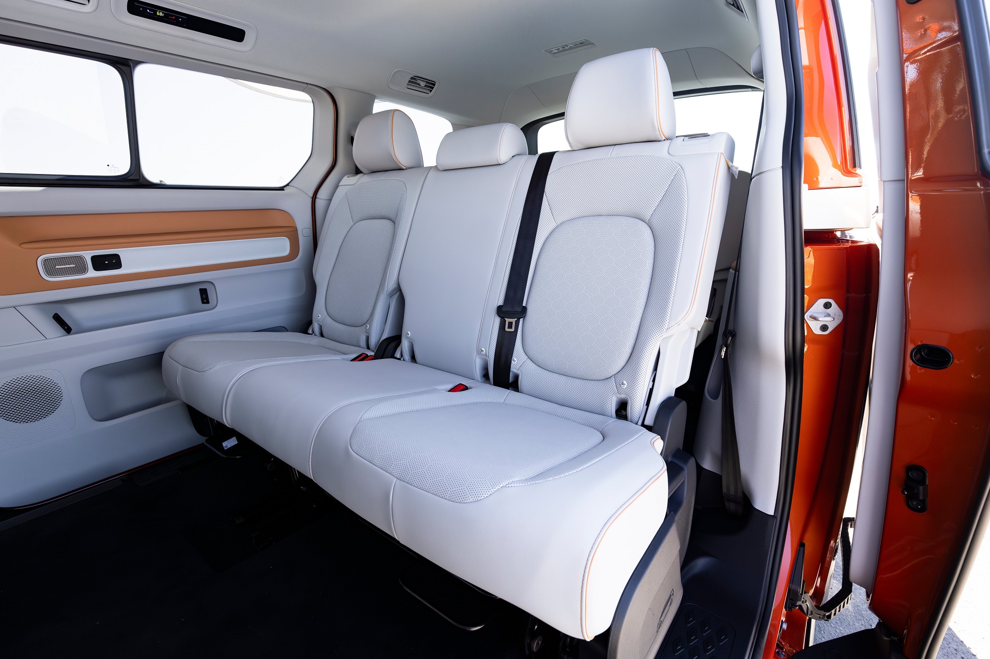 2025 Volkswagen ID. Buzz Seating