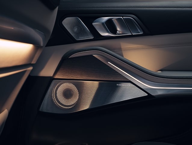 2025 BMW X7 Audio System