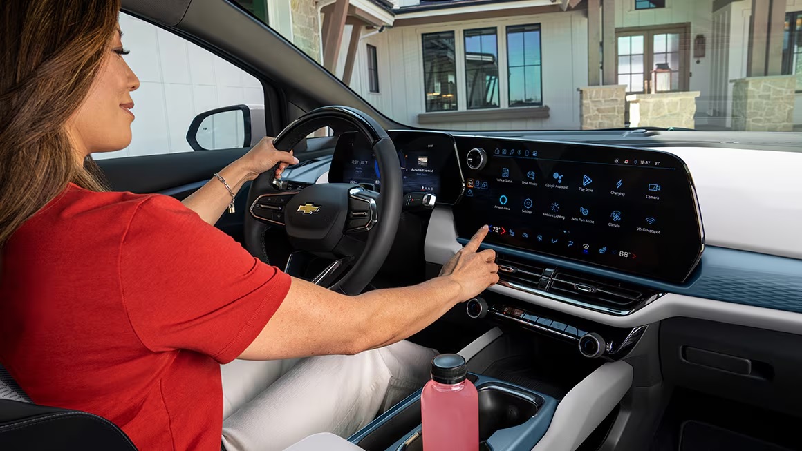 2025 Chevrolet Equinox EV Dashboard