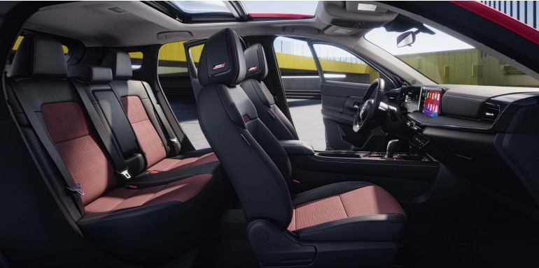 2025 Nissan Kicks Interior
