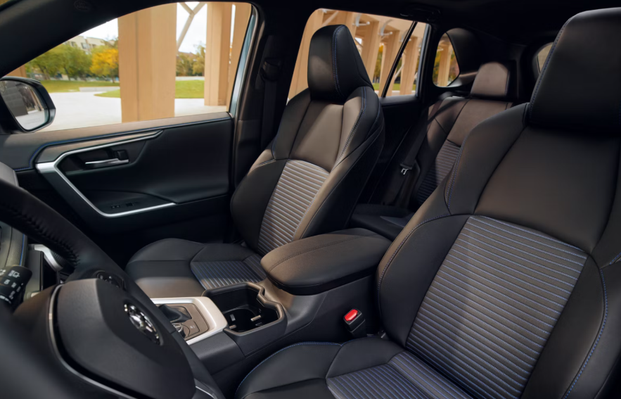 2025 Toyota RAV4 Hybrid Front Row