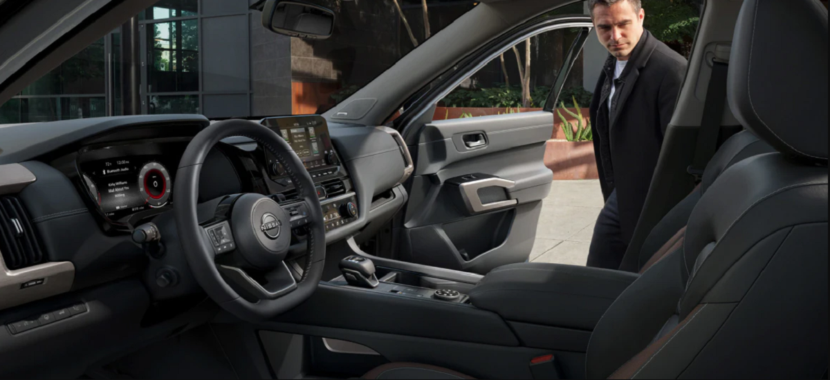 2025 Nissan Pathfinder Front Cabin