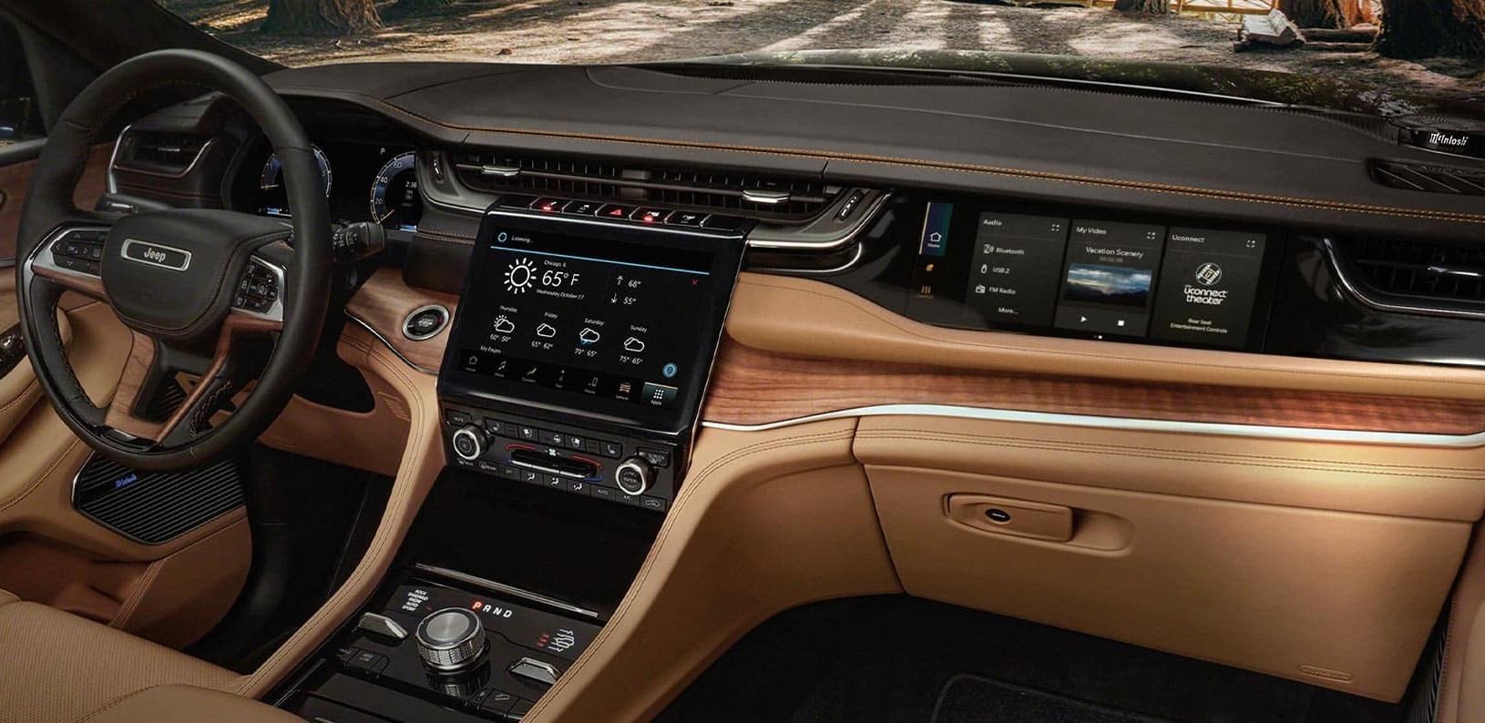 2025 Jeep Grand Cherokee Dashboard