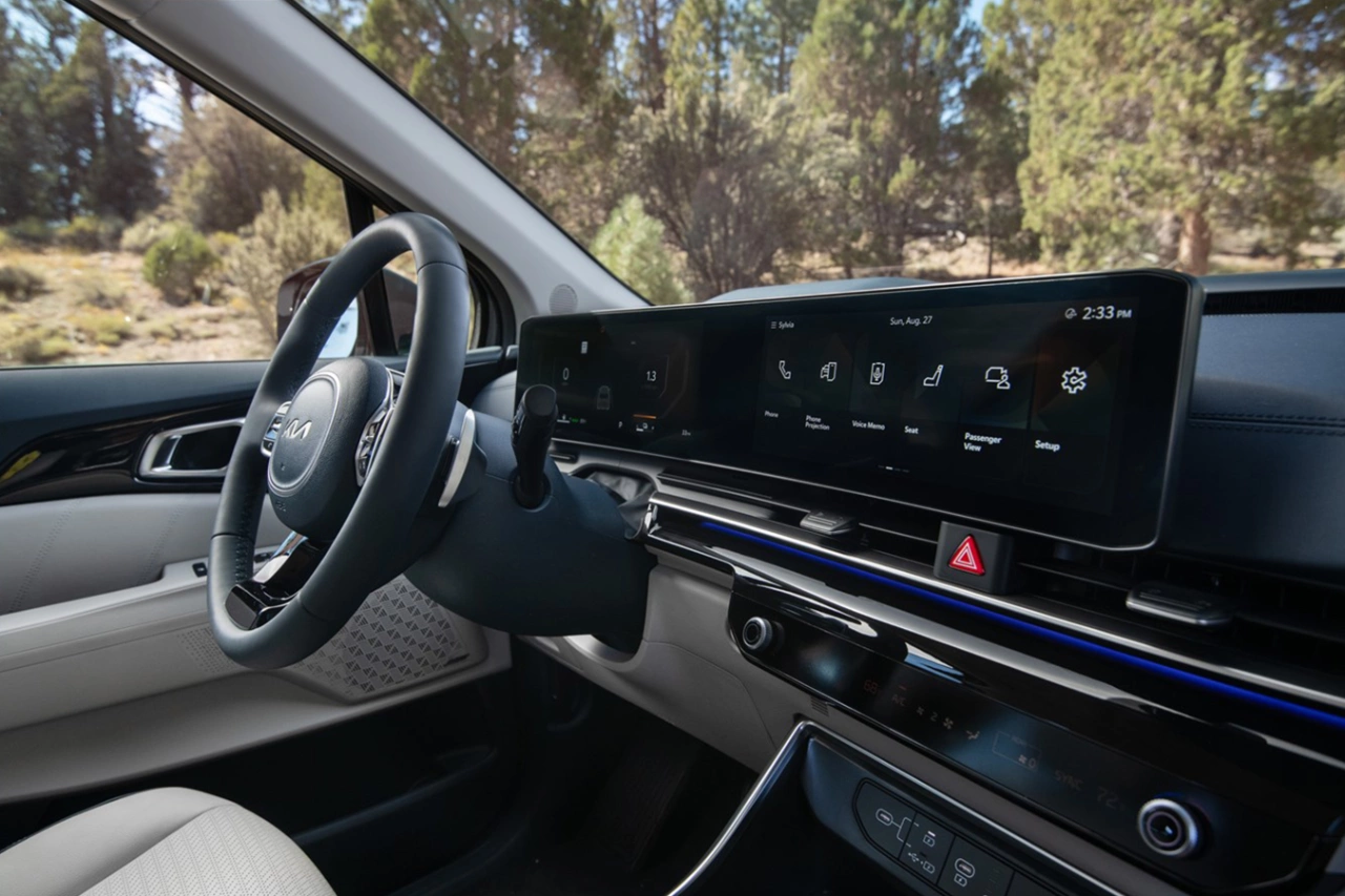 2025 Kia Carnival Dashboard
