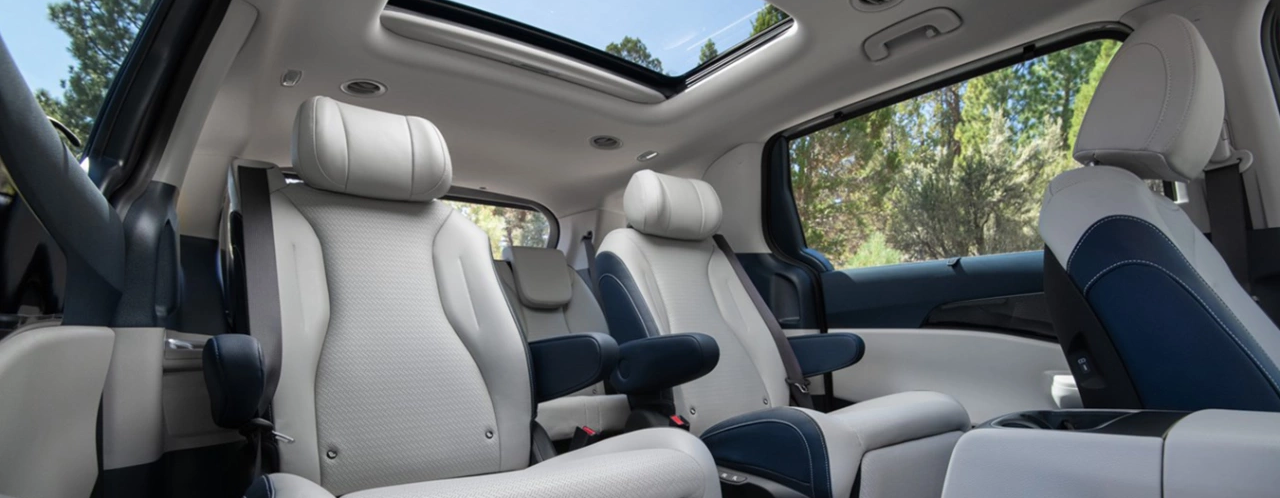 2025 Kia Carnival Rear Interior
