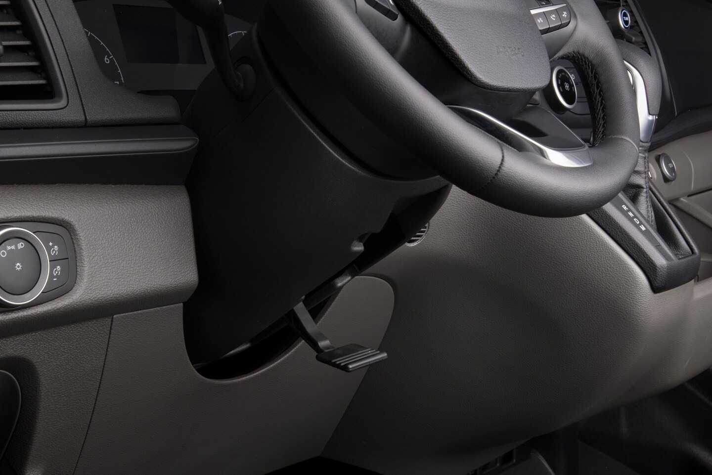 2025 Ford Transit Van Tilt and Telescopic Steering Wheel