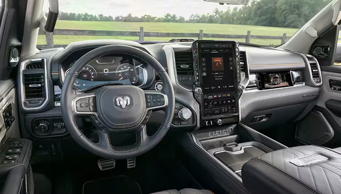 2025 Ram 1500 Laramie Dashboard