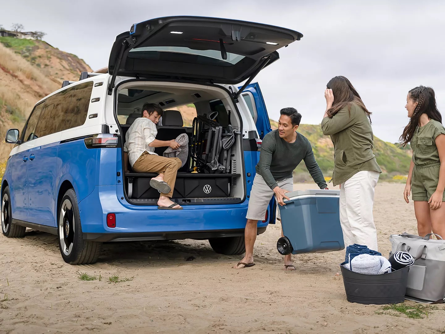 2025 Volkswagen ID. Buzz Cargo Area