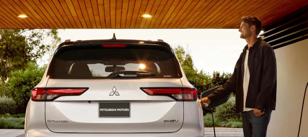 Charging the 2025 Mitsubishi Outlander PHEV Will Be Easy!