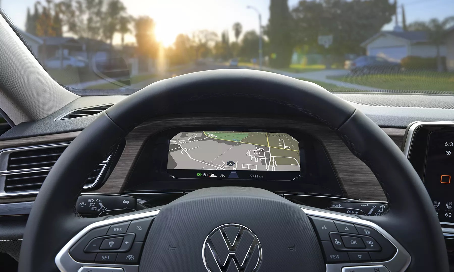 2025 Volkswagen Atlas Navigation Features