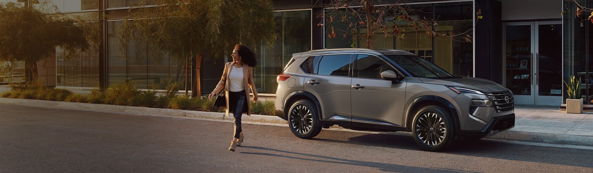 2025 Nissan Rogue SV Overview in Syosset, NY