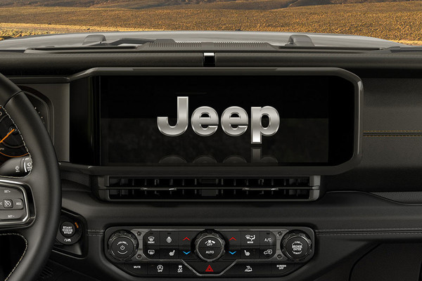 2025 Jeep Wrangler Infotainment