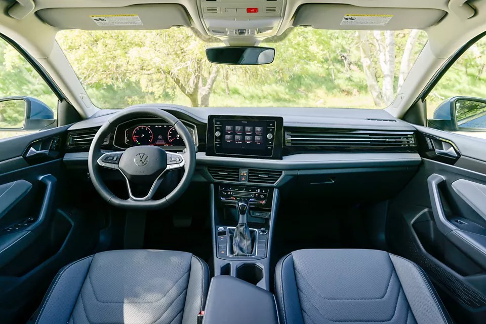 2025 Volkswagen Jetta Dashboard