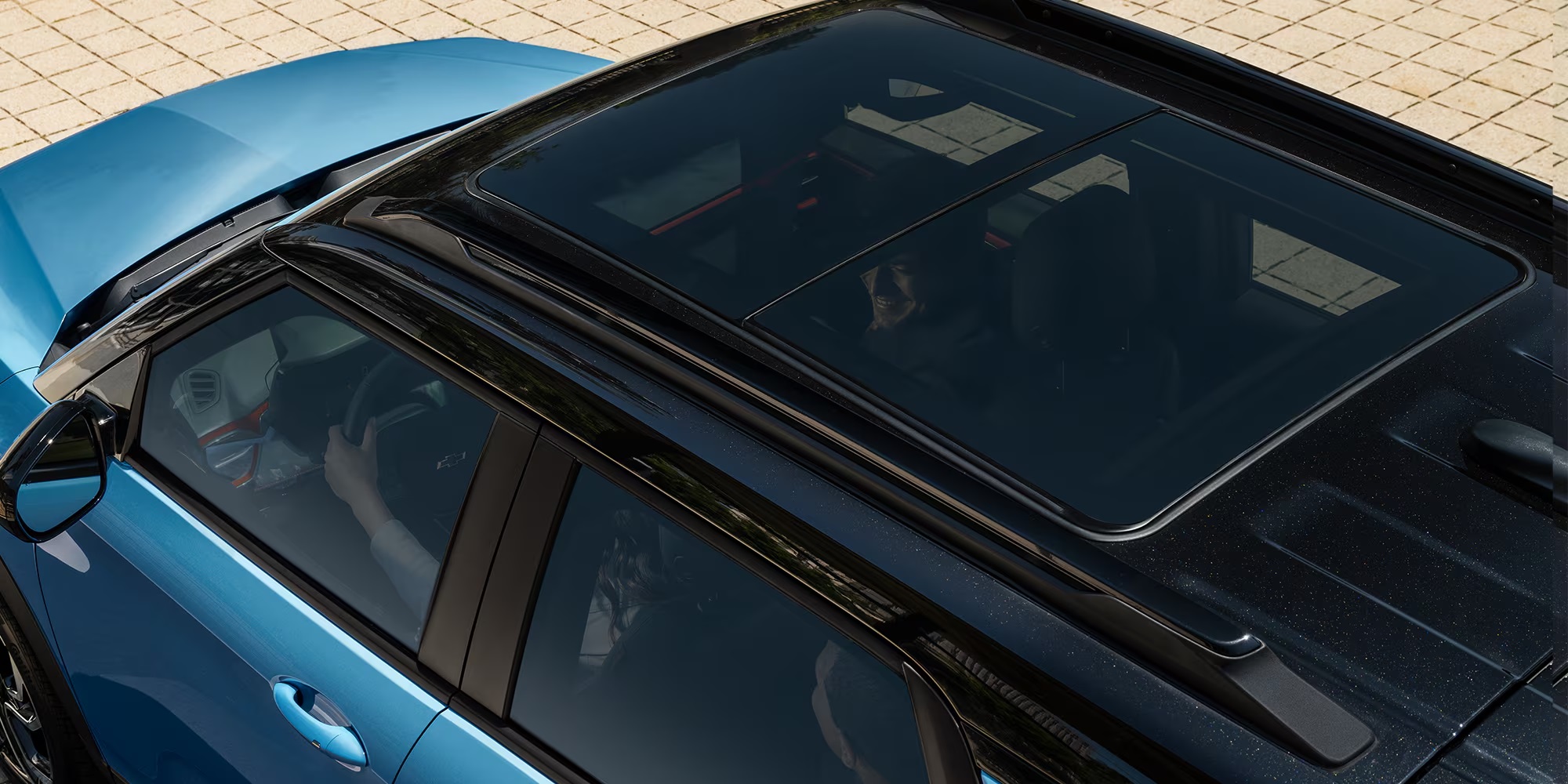 El SUV que se muestra es el Chevrolet TrailBlazer 2025 con equipamientos opcionales.