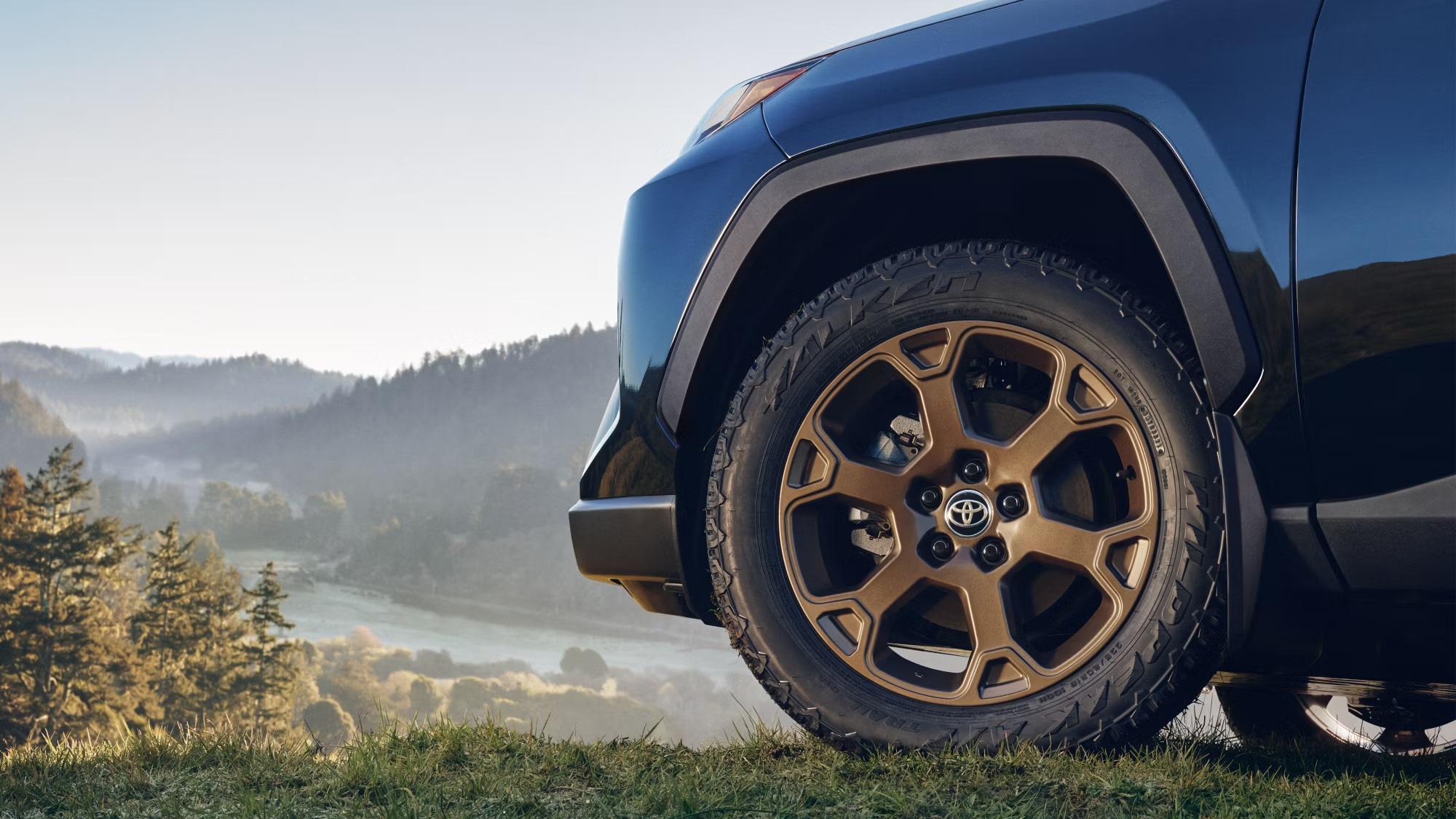 2025 Toyota RAV4 Hybrid Wheel Design