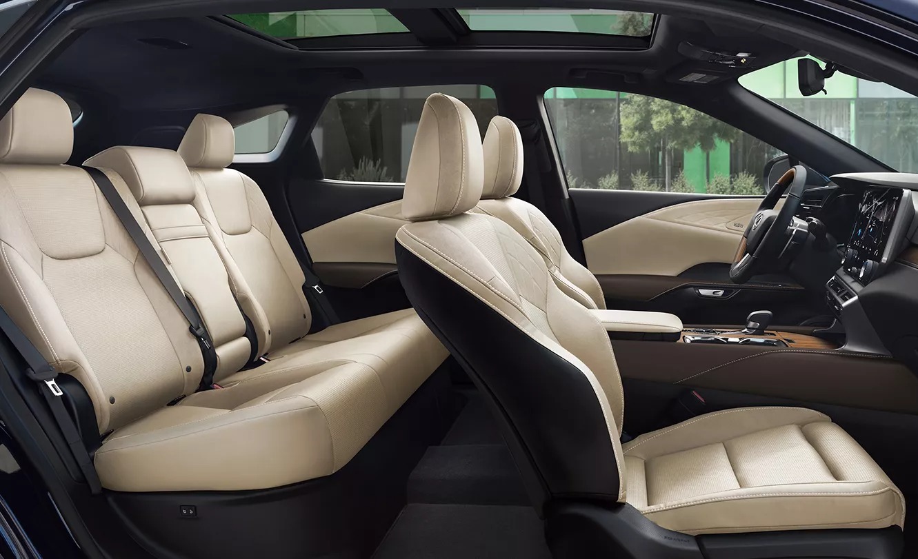 2025 Lexus RX 350 Seats