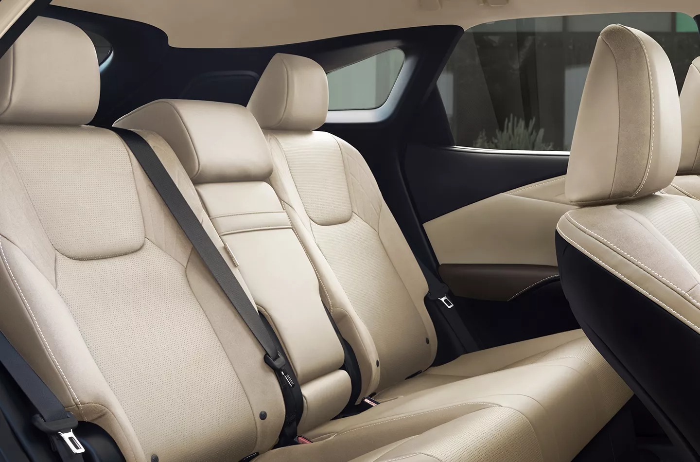2025 Lexus RX 450h+ Rear Seats
