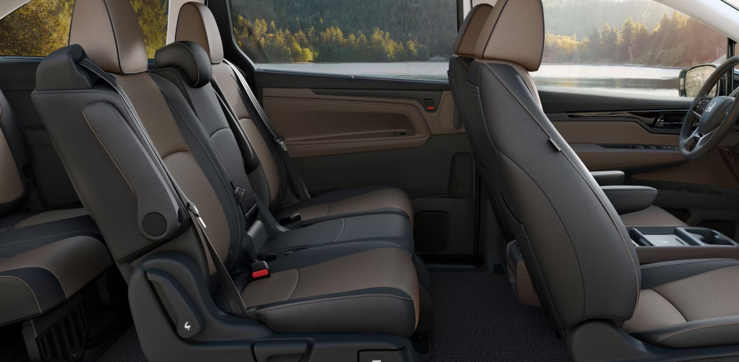 2025 Honda Odyssey Seating