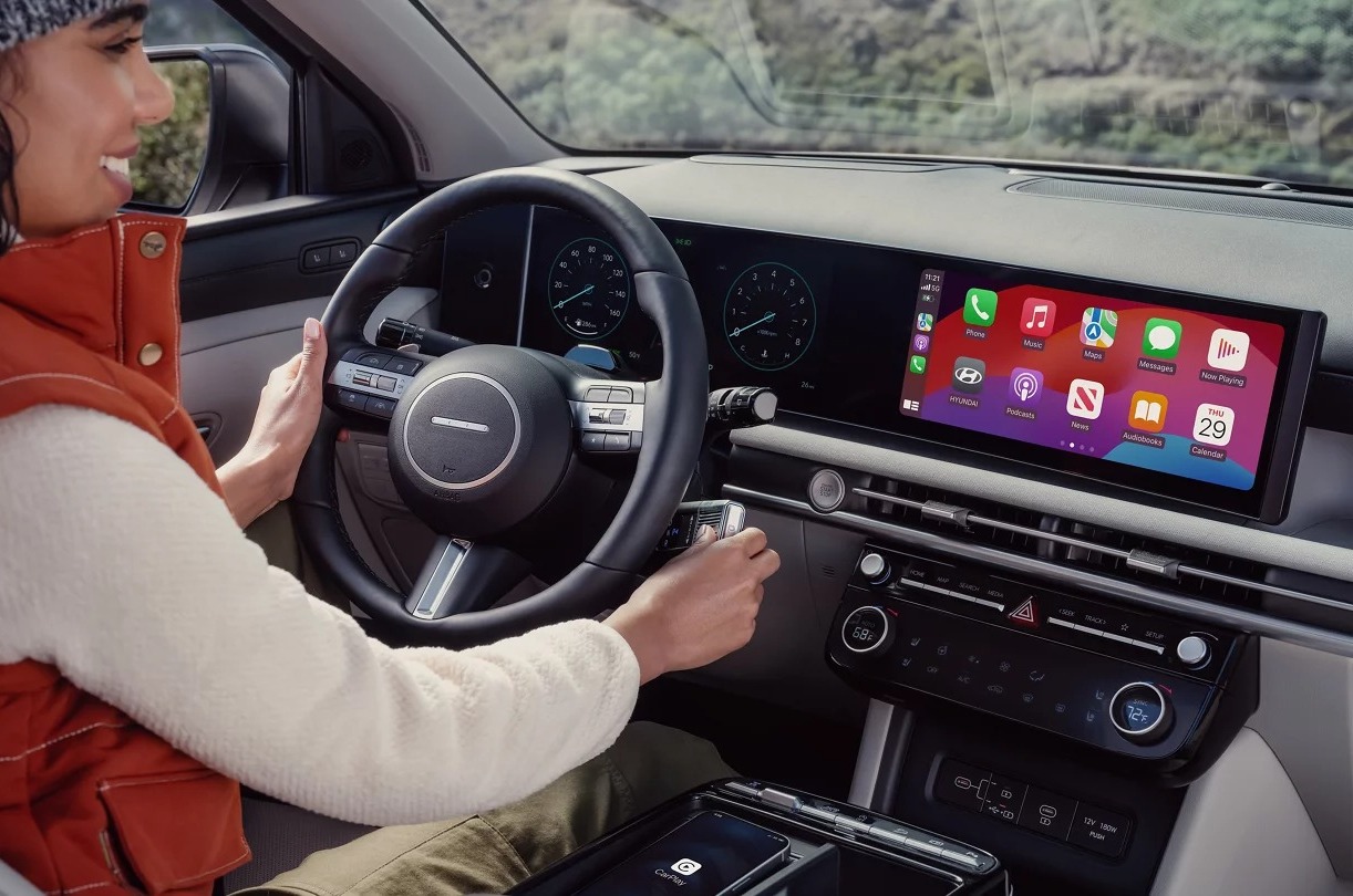 2025 TUCSON Touchscreen