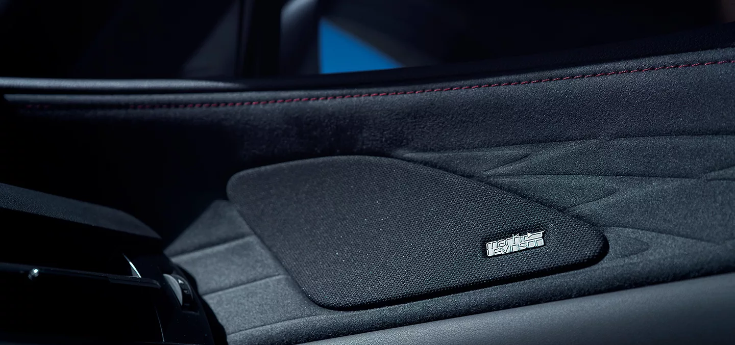 The 2025 Lexus RX 350 earns 22/29/25 MPG city/hwy/combined* in estimated fuel economy ratings*!