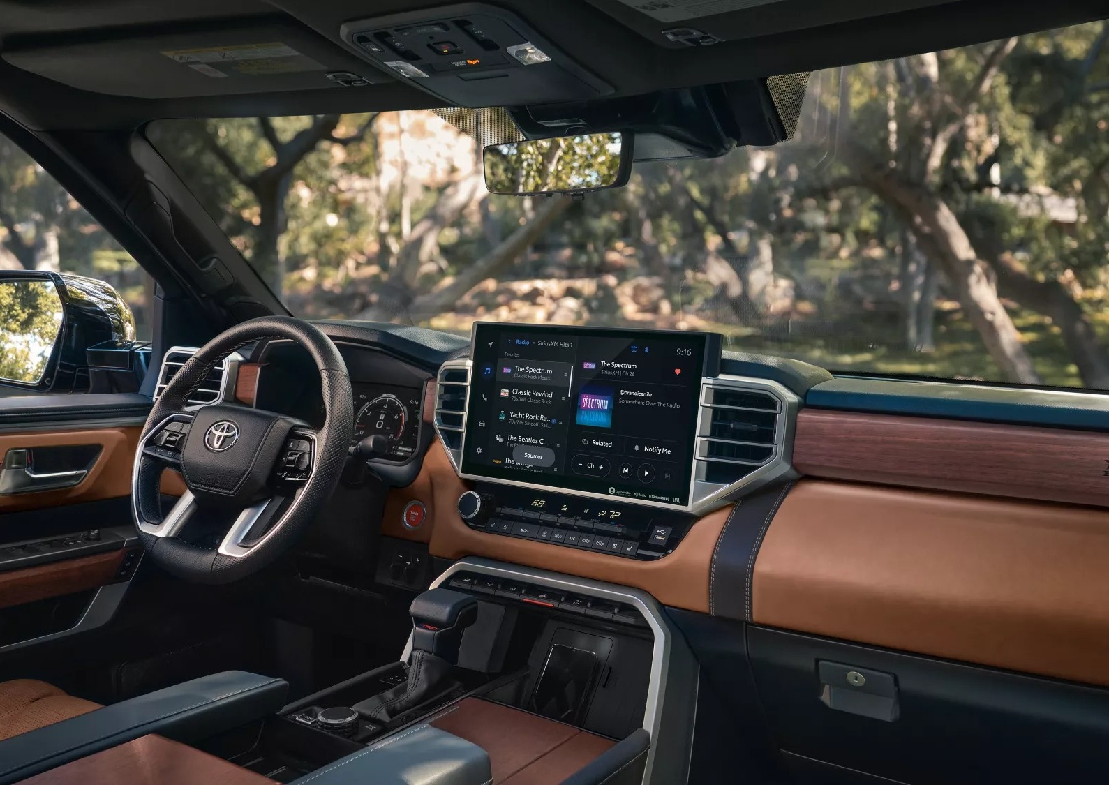 2025 Tundra Dashboard