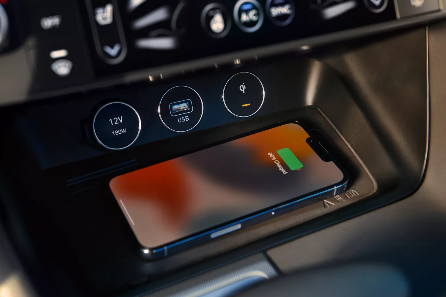 2025 Genesis G70 2.5T Sport Prestige Wireless Charger