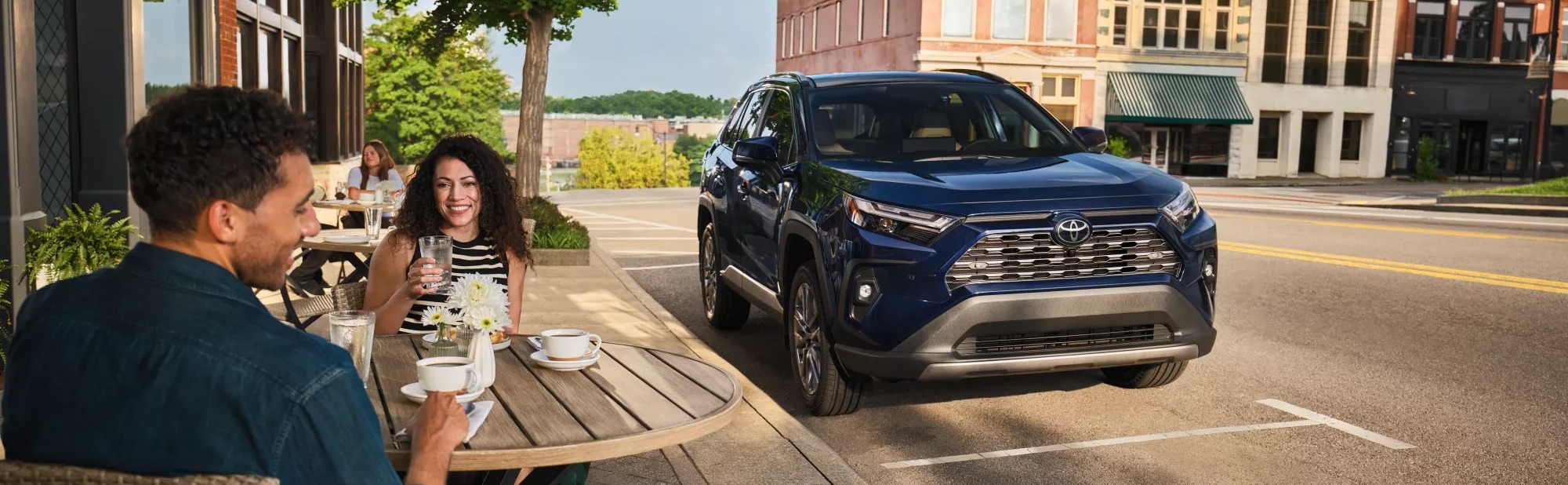 2025 Toyota RAV4 XLE Overview near Matteson, IL