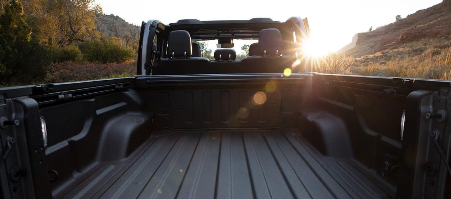 2025 Jeep Gladiator Truck Bed