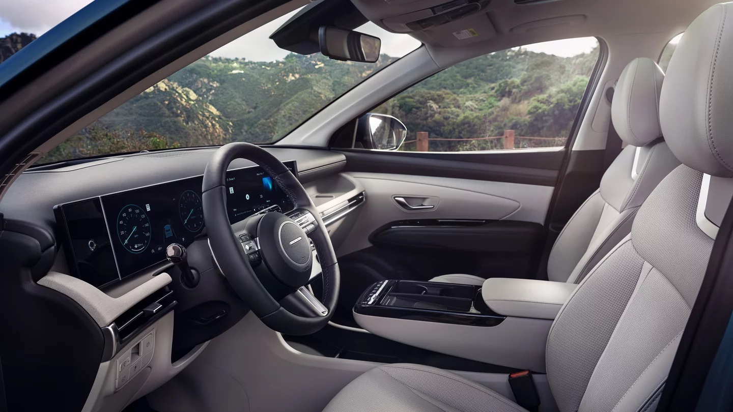 2025 Hyundai TUCSON Dashboard