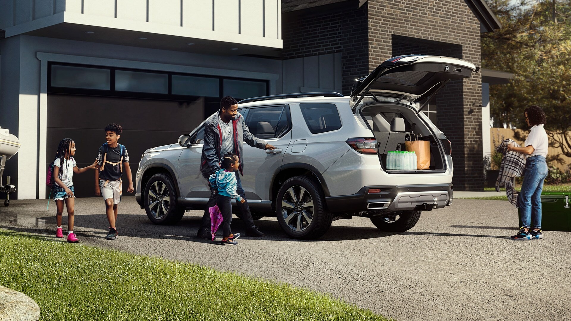 2025 Honda Pilot vs Passport near Arlington, VA