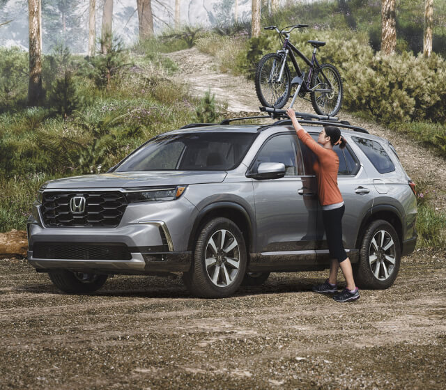 Honda Pilot vs. Toyota Highlander