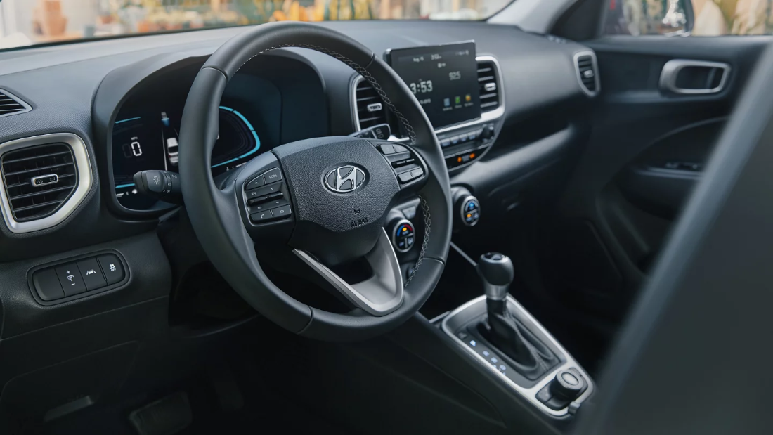 2025 Hyundai VENUE Dashboard