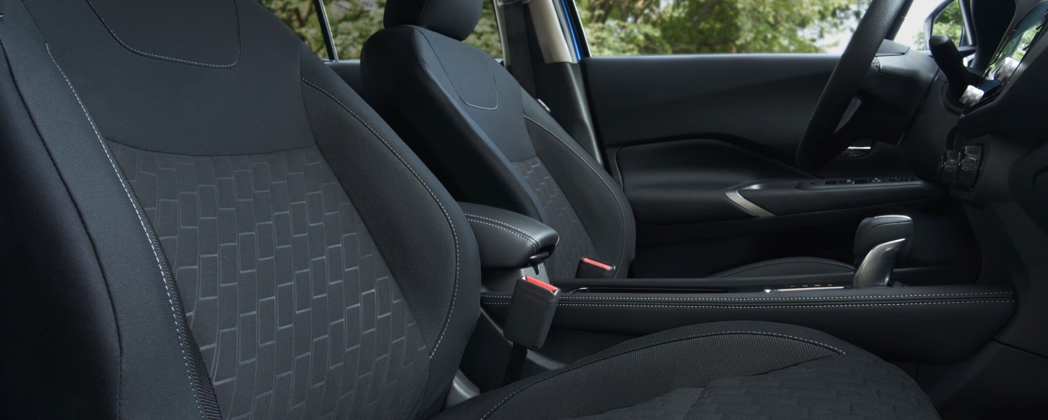 2025 Nissan Kicks Front Seats