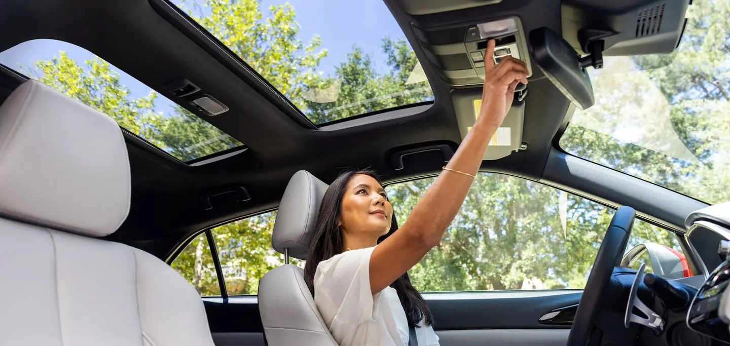 2025 Mitsubishi Eclipse Cross Sunroof