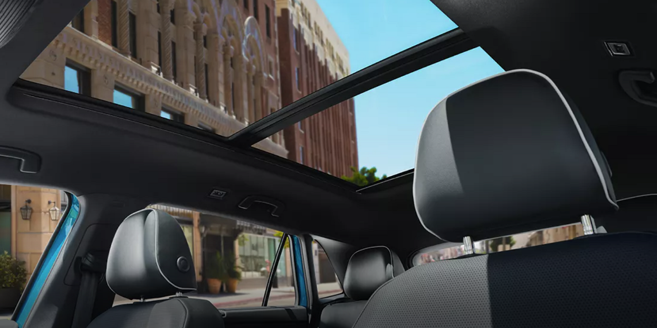 2025 Volkswagen Atlas Cross Sport Interior