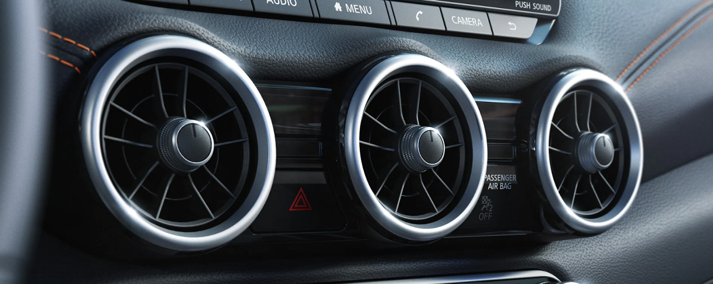 2025 Nissan Sentra Climate Control